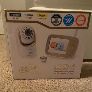 Infant Optics DXR-8 baby monitor